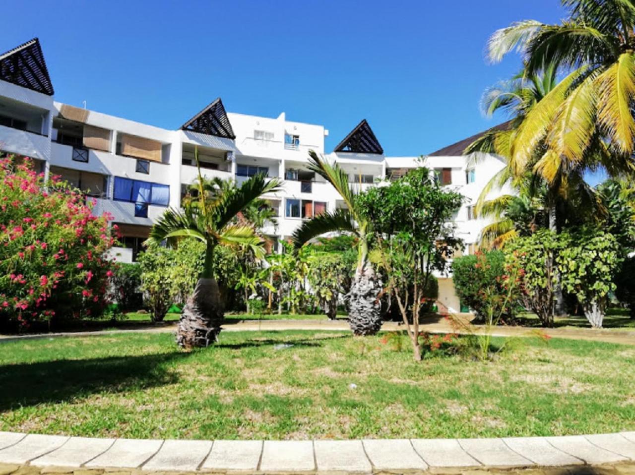 Le Ceylan Apartment Saint-Paul ภายนอก รูปภาพ